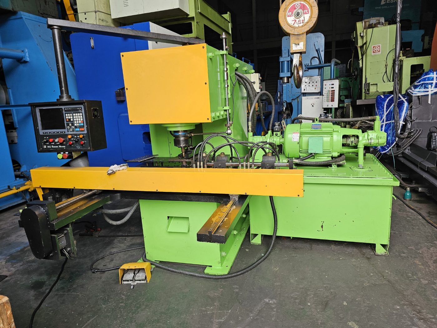 CNC 절곡기