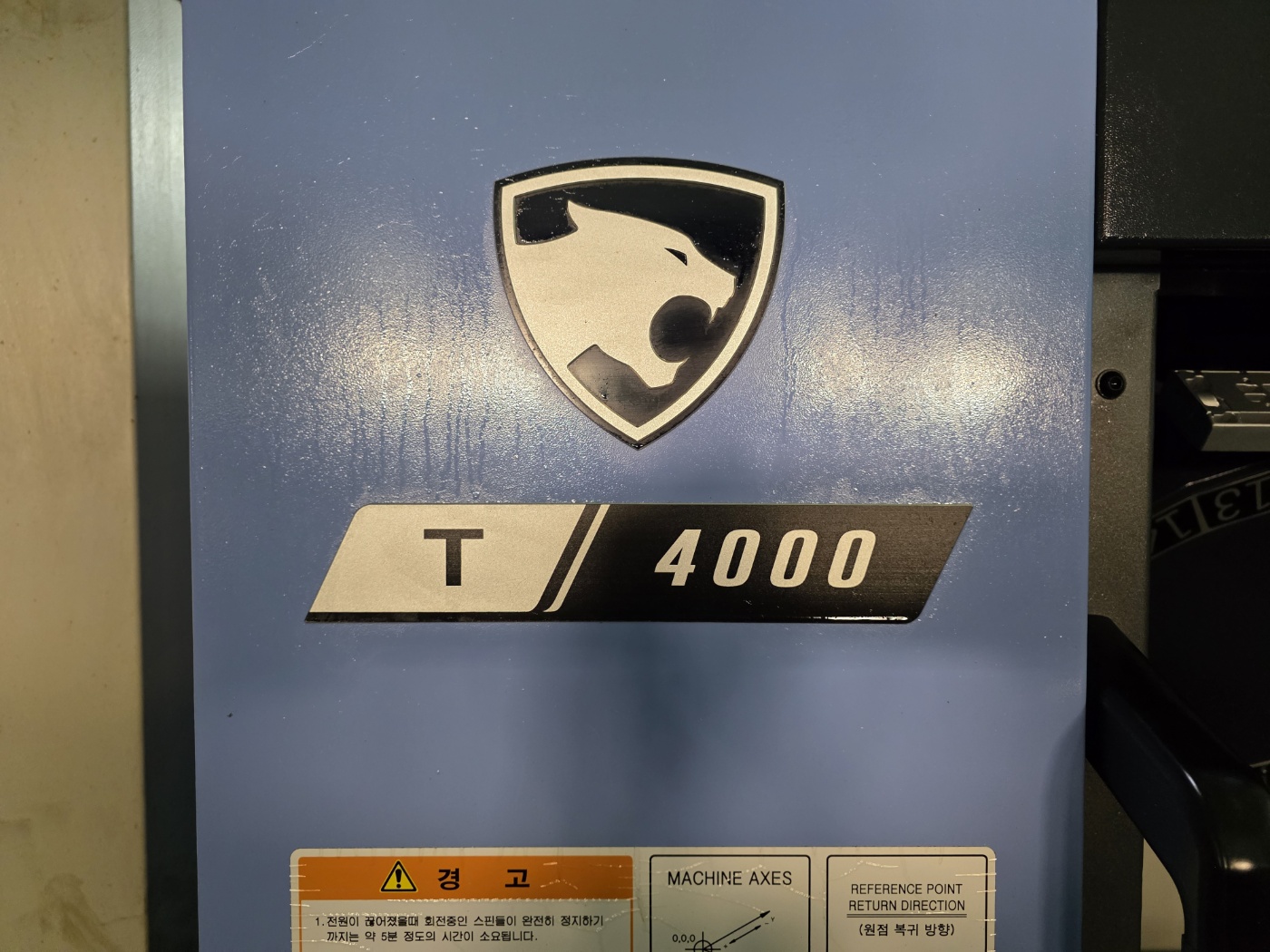 두산탭핑센타 T-4000/12K (2023년식)