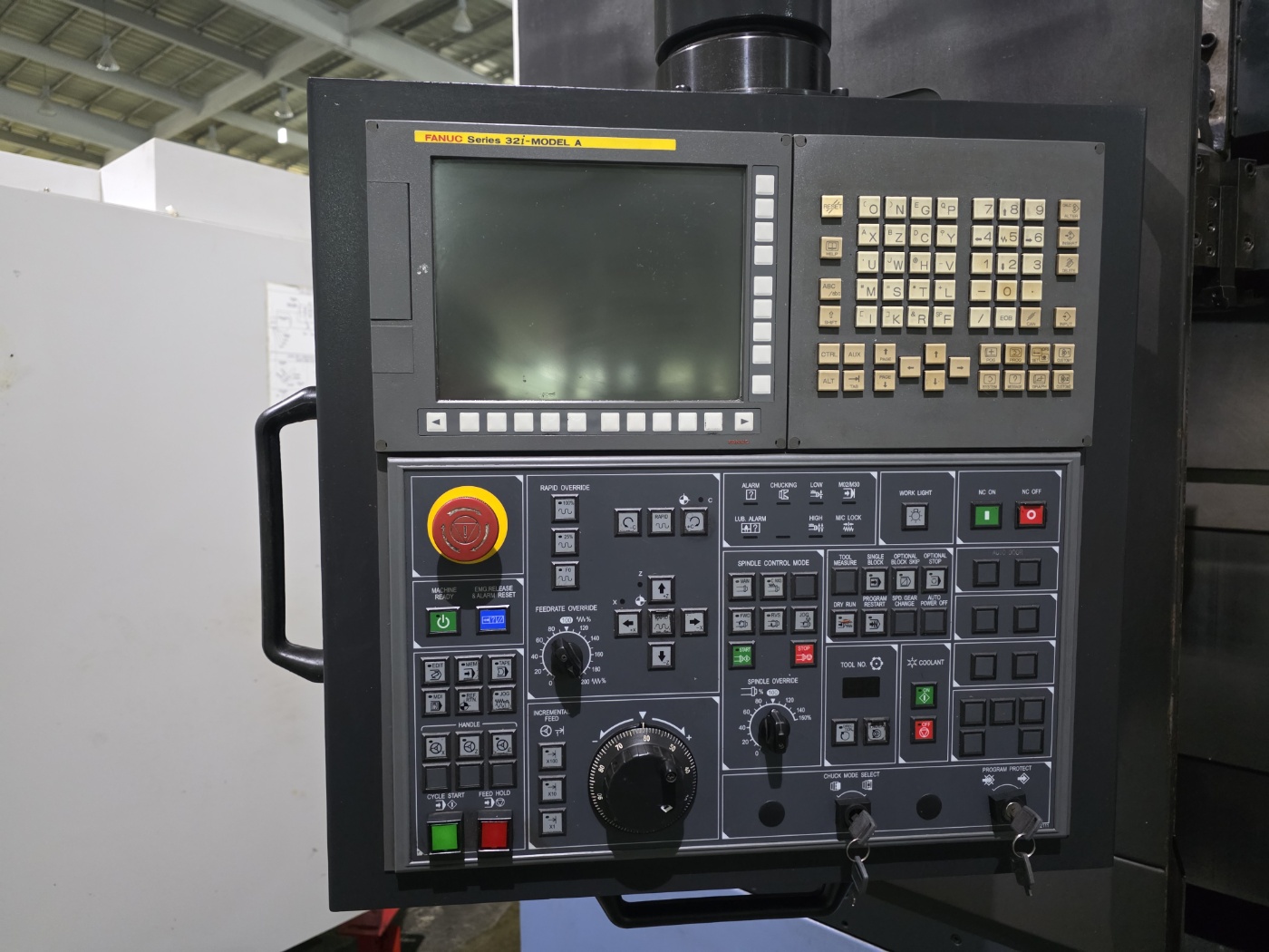 두산15인치 CNC수직선반 PUMA V-550M(2012년식)