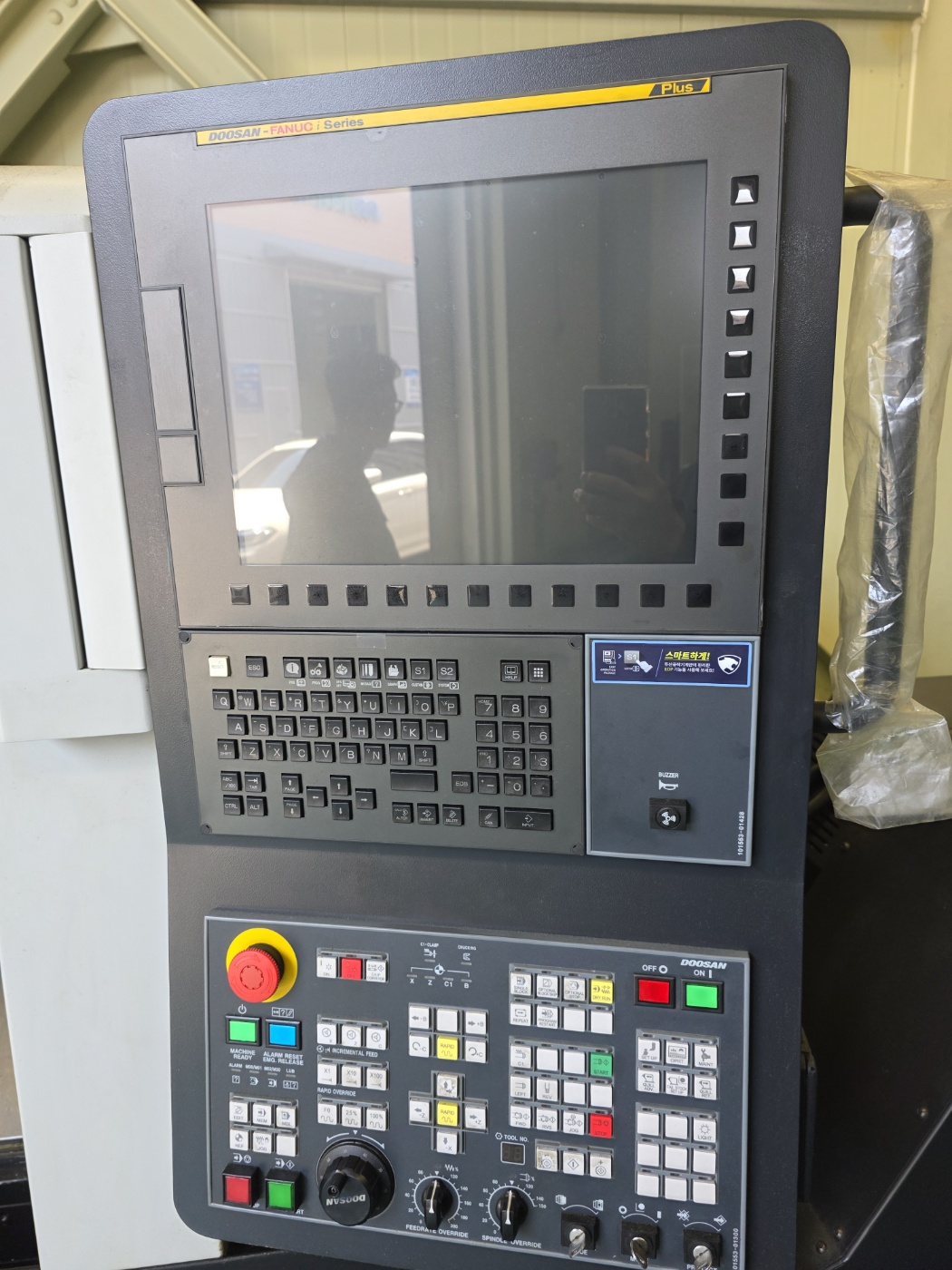 두산 CNC선반 턴밀6인치  LYNX-2100MA(2020년 9월)