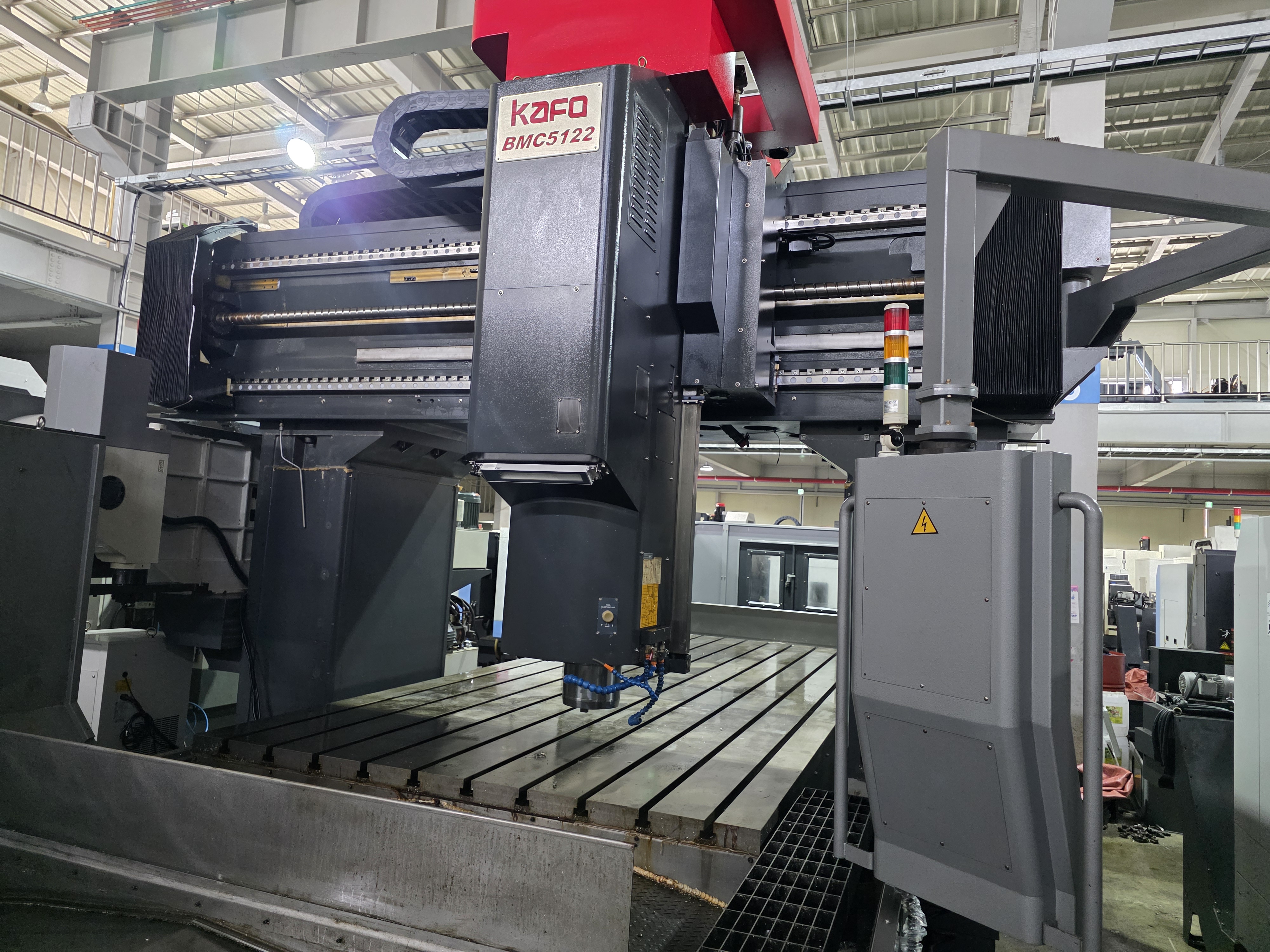 카포22호 머시닝센타 BMC-5122(2017년식)