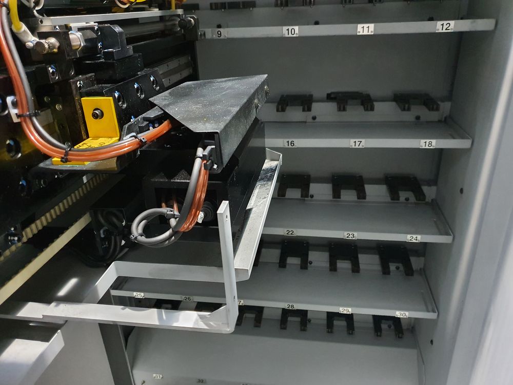 마키노 고속가공기 V33iG, 마끼노 고속가공기 V33iG, 마키노흑연가공기V33iG, 마키노고속가공기 V33iG