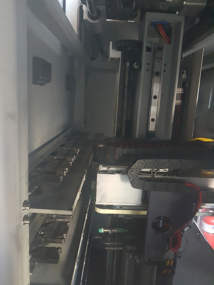 마키노 고속가공기 V22G, 마끼노 고속가공기 V22G, 마키노고속가공기V22G, 마키노 V22G