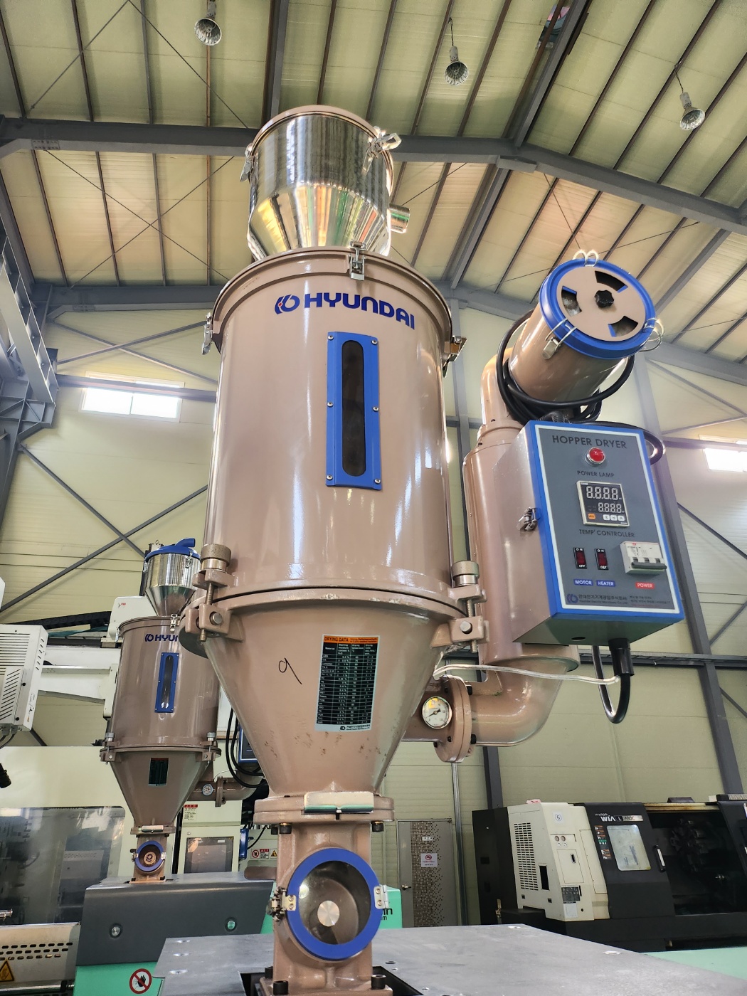 우진사출기 TB-200G5 200톤 하이브리드타입 (2022년 3월)-동일사양 5식