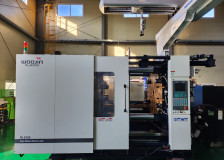 우진사출기 550톤 DL550S 하이브리드 타입 (2018년 8월)