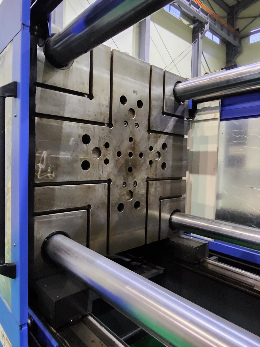 현대사출기 EDIS 550톤 하이브리드타입  (2019년 12월)