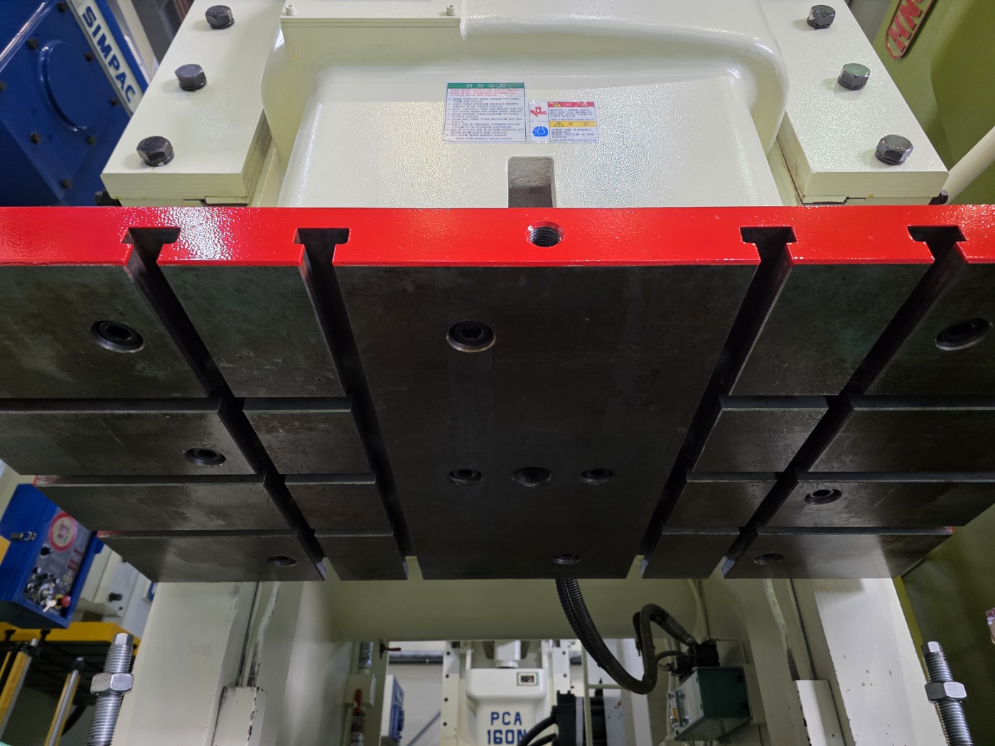 J&H(한얼) C형 너클프레스 200톤  (2022년 10월)