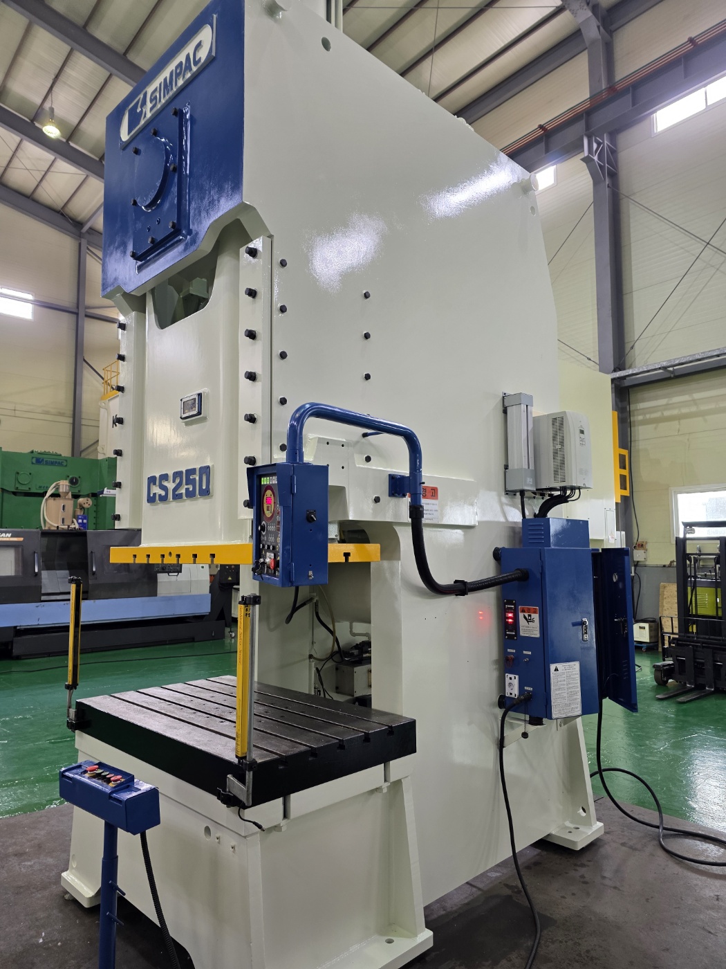 심팩프레스 250톤  CS-250 다이쿠션 有 (2013년 9월)