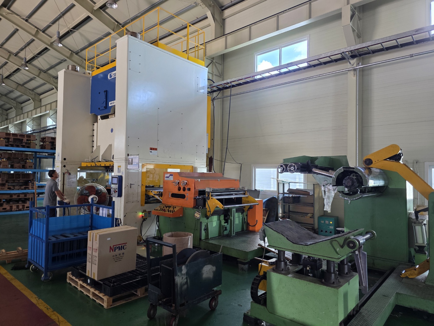 심팩 세미더블프레스 600톤 MC2-600 (2021년 5월)