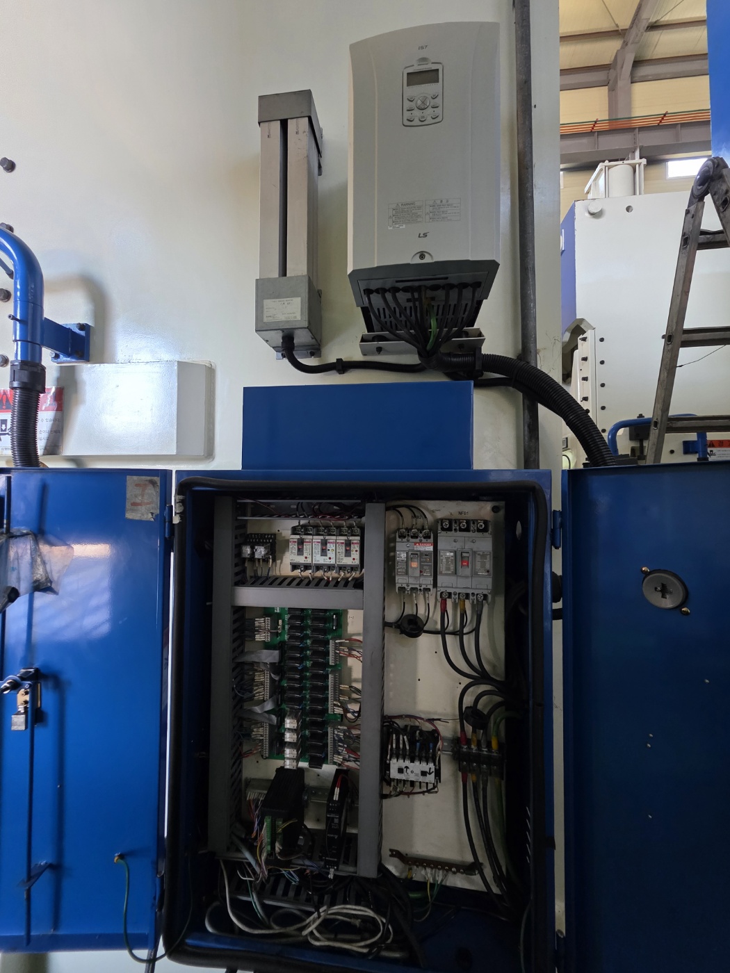 심팩프레스 200톤  CS-200    2011년  2식