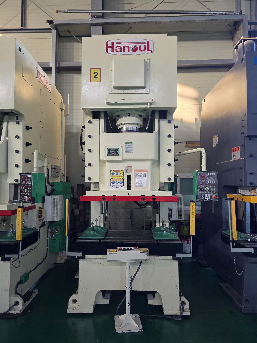 J&H(한얼) C형 너클프레스 200톤  (2016년 12월)  동일사양 2식