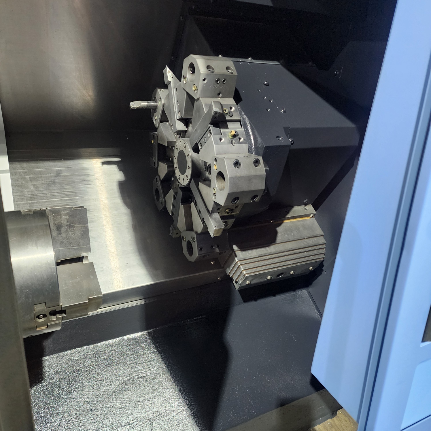 두산8인치 CNC선반 LYNX-220C-NT(2018년식) 3대