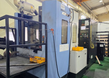 두산  호리젠탈 머시닝센터  HM-5000  (2016년 4월)