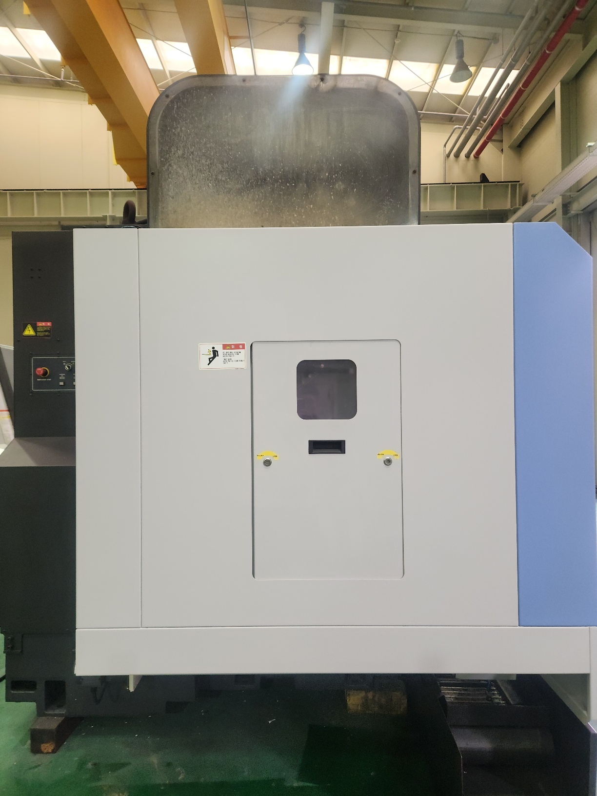 두산 머시닝센터  MYNX6500/50  (2015년 1월)