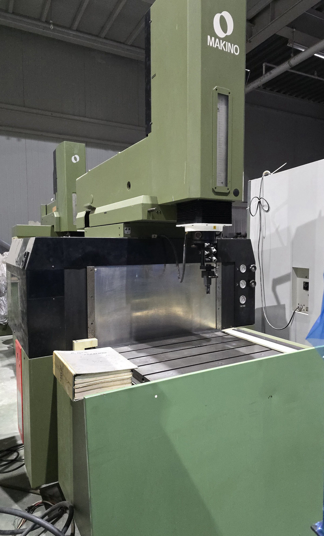 마키노 방전기 EDNC43, 마키노 방전가공기 EDNC43, 마키노방전기EDNC43, 마키노방전가공기EDNC43