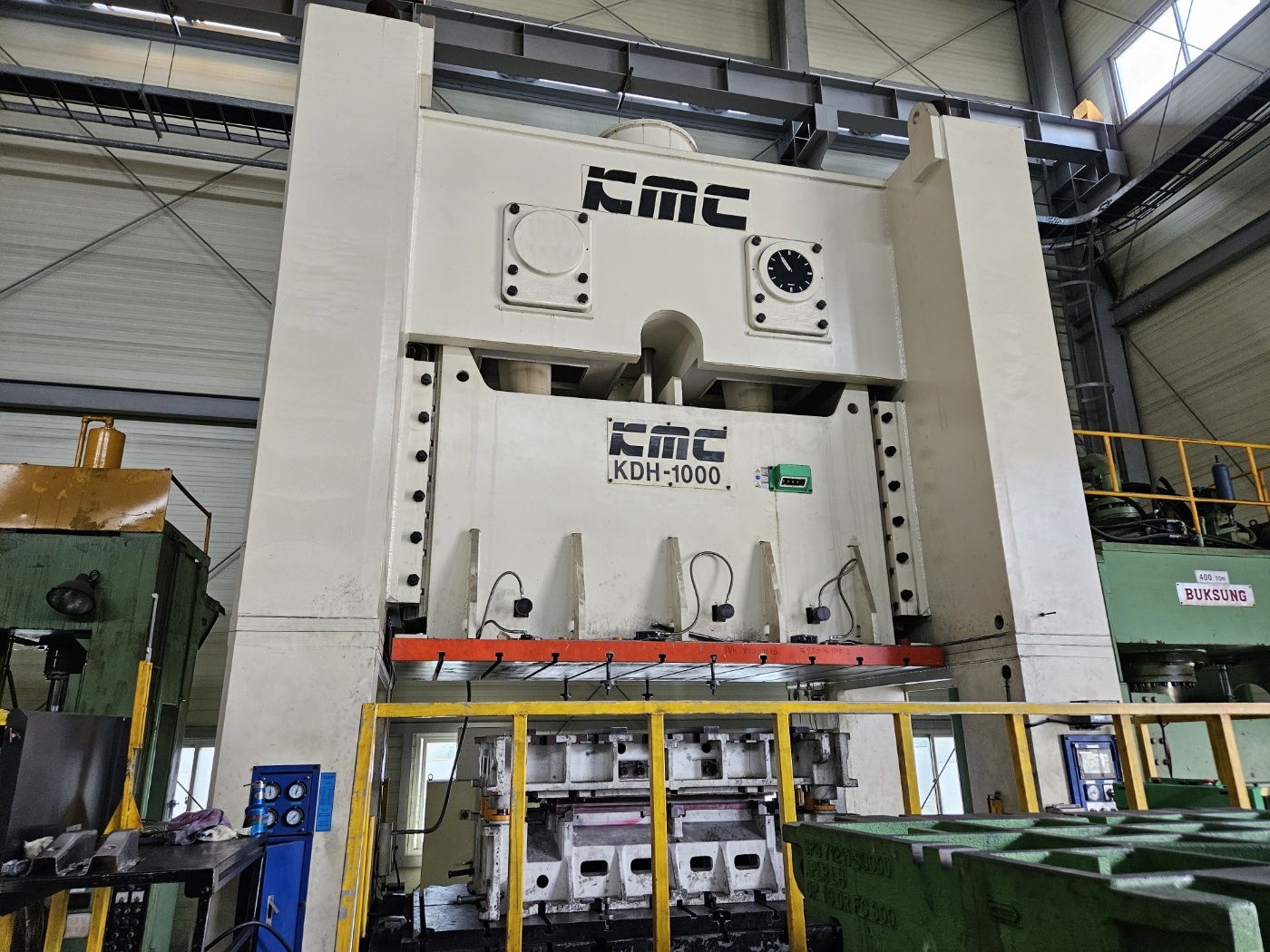 KMC(케이엠씨)  세미더블프레스 800톤 KDH-800 (2019년 6월)