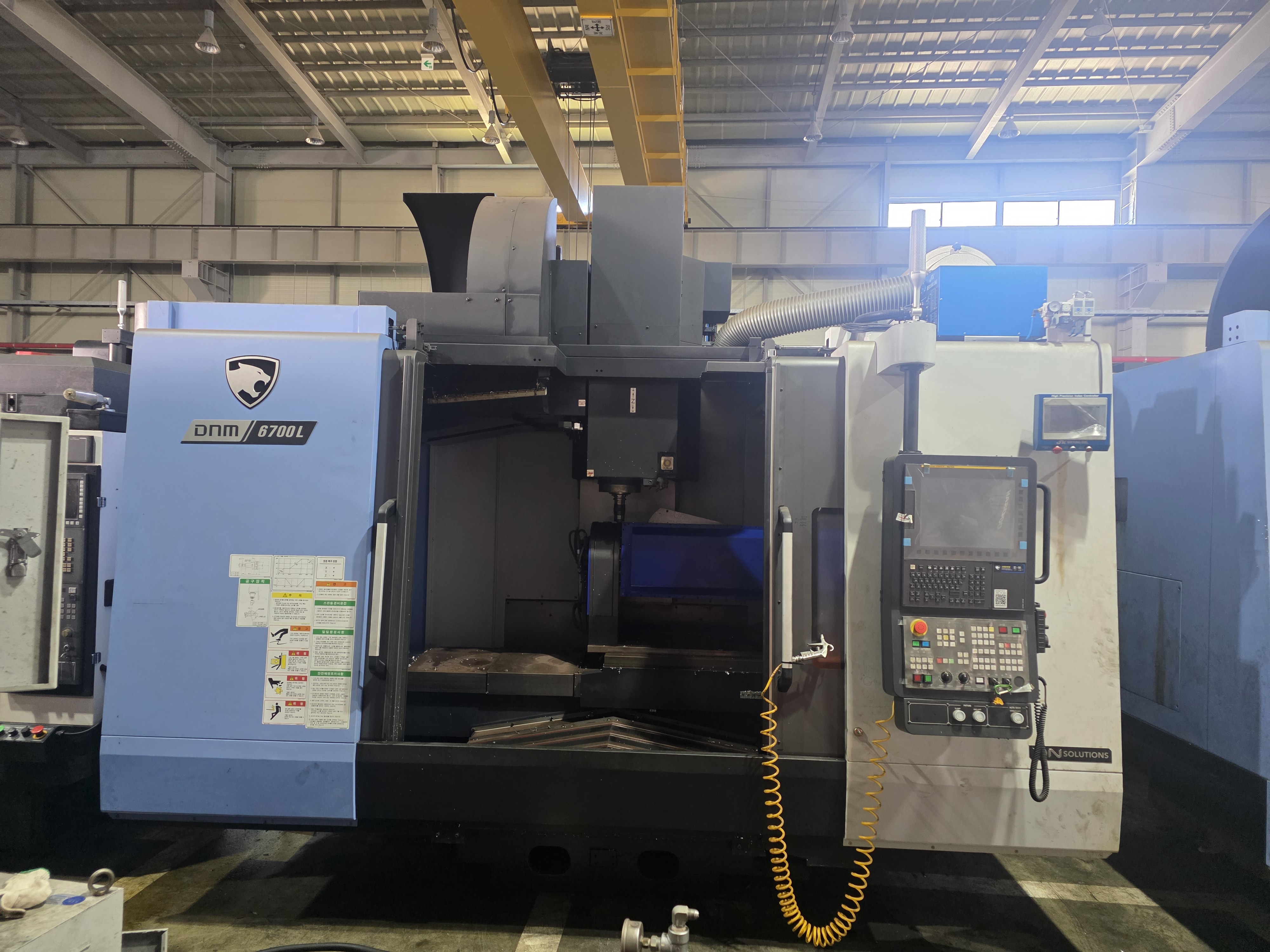 두산6.5호 머시닝센타 DNM-6700L(2023년식) 4대
