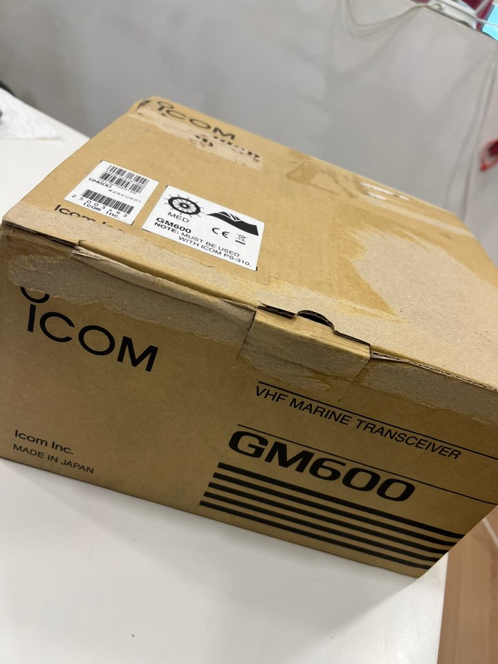 [미사용 새상품] 아이콤(ICOM) GM600 Class A DSC VHF 선박용 무선통신기 (MED 인증)
