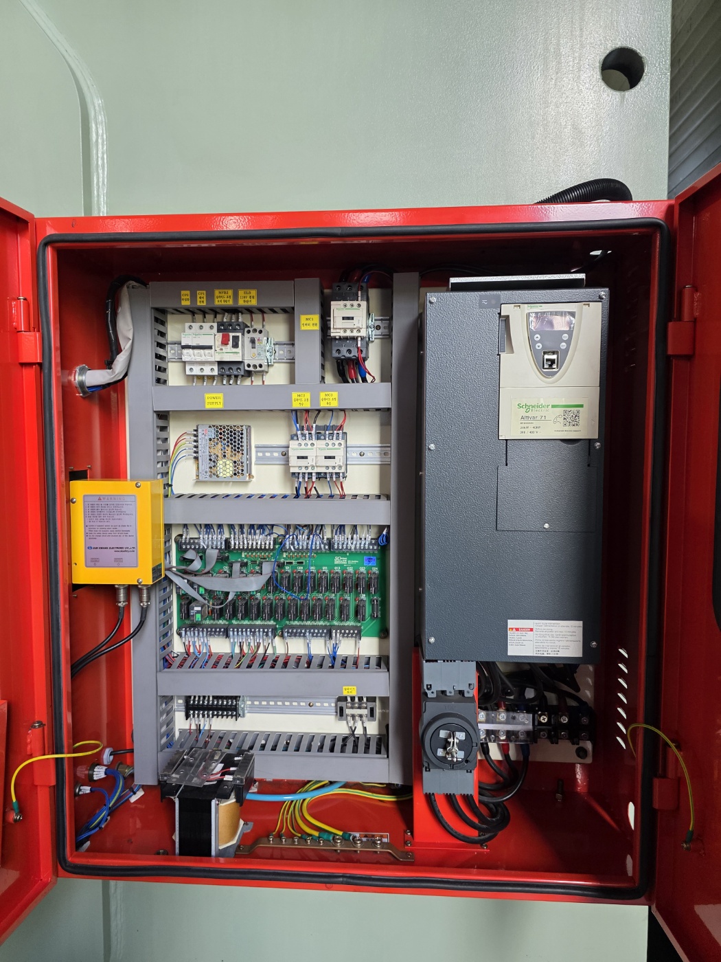 88eaafc3044bcac72f36a686acd8ec9d_1763348844_6951.jpg 88eaafc3044bcac72f36a686acd8ec9d_1763348844_6951.jpg