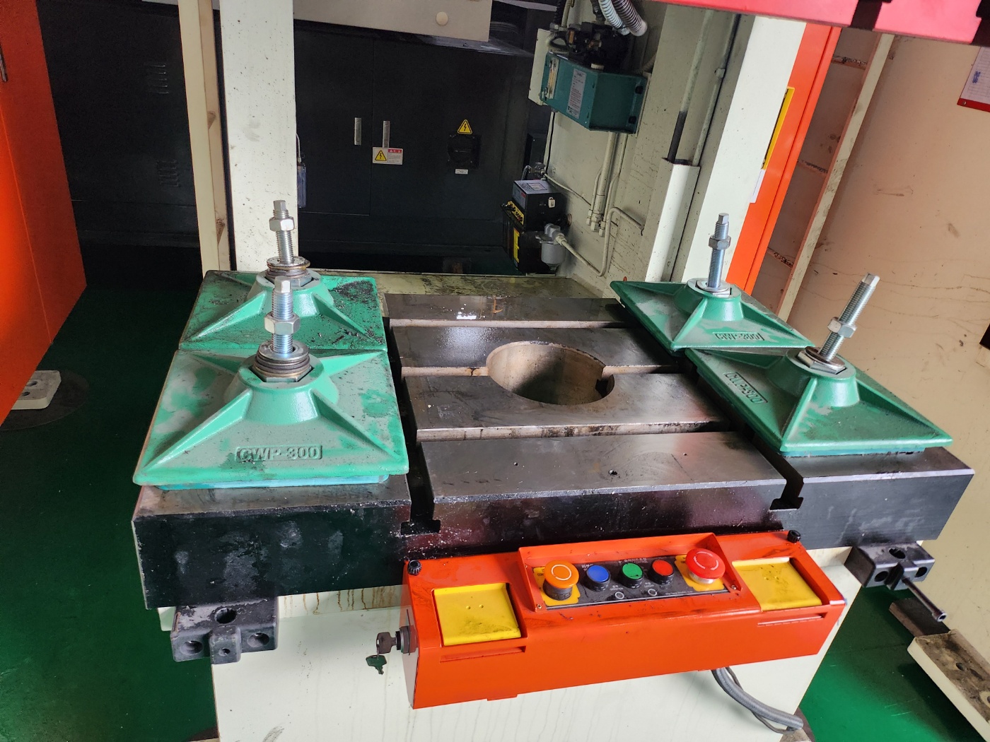 98655df7cf75b9c376875dc80c098924_1763168497_4939.jpg 98655df7cf75b9c376875dc80c098924_1763168497_4939.jpg