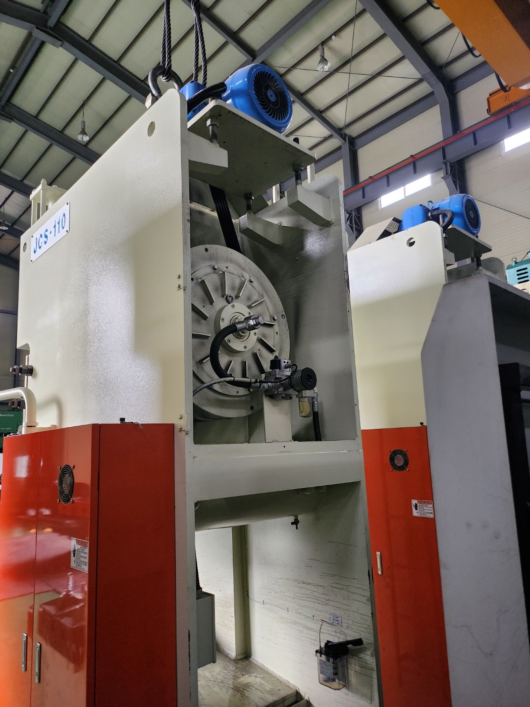 98655df7cf75b9c376875dc80c098924_1763168498_096.jpg 98655df7cf75b9c376875dc80c098924_1763168498_096.jpg