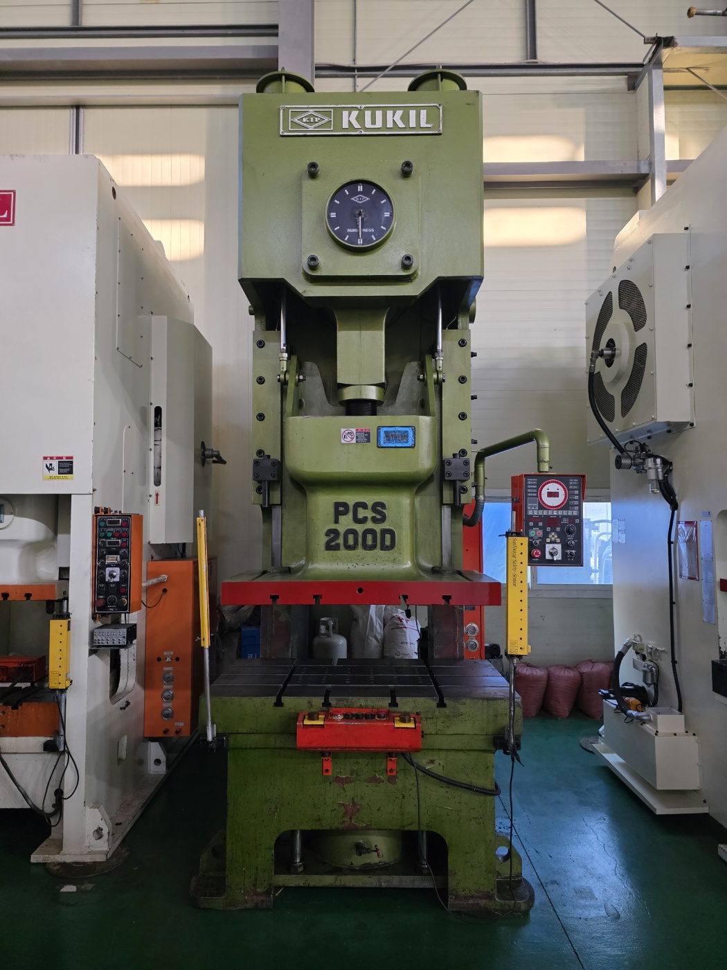 c2c96647c55af1d7c6168b757e1a14f7_1766015970_8366.jpg c2c96647c55af1d7c6168b757e1a14f7_1766015970_8366.jpg