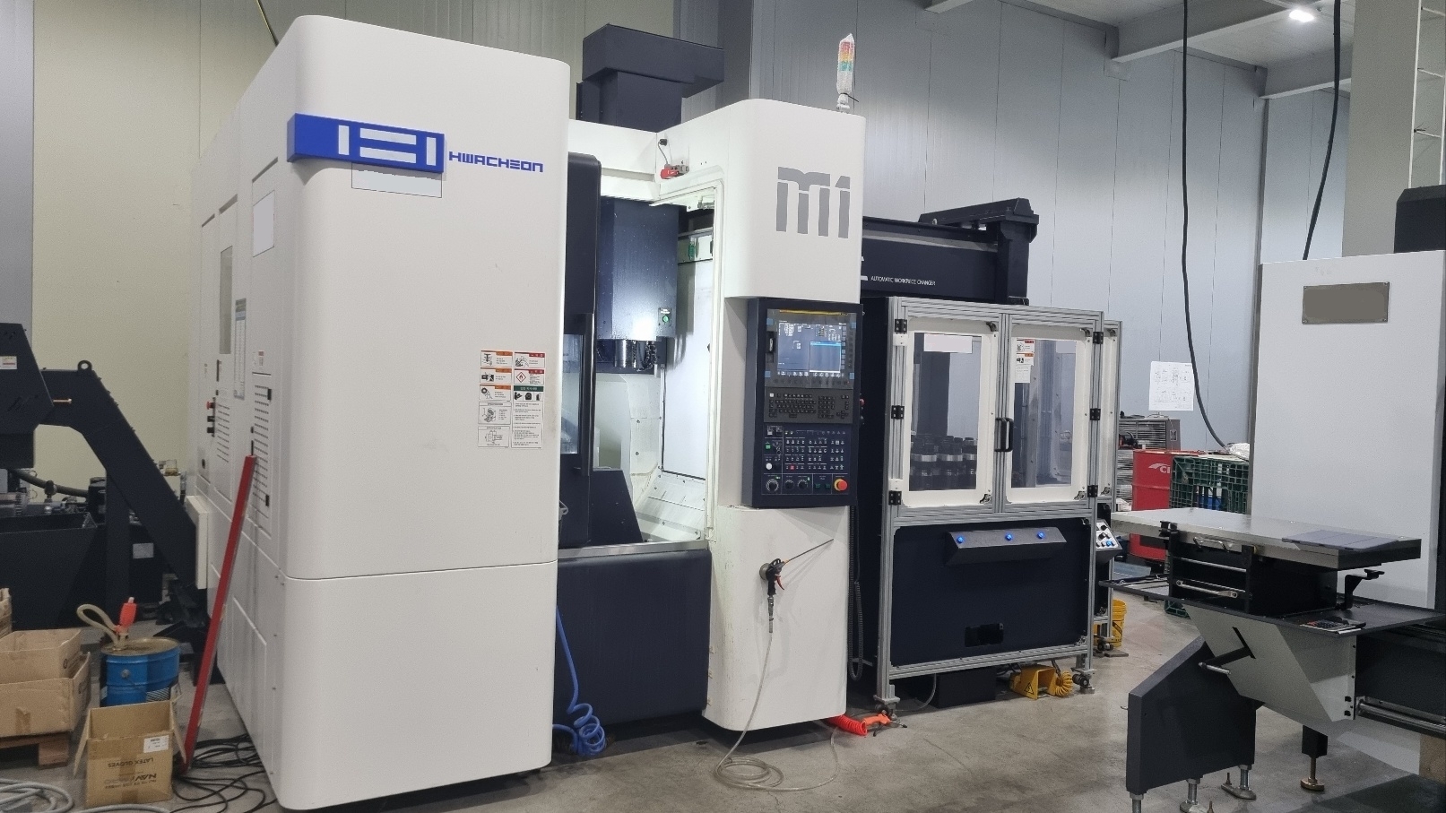 5축머시닝센터 M1-5AX