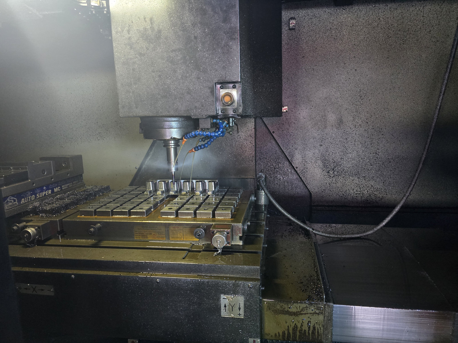 두산 머시닝센타 DNM650, 두산 머시닝센터 DNM650, 두산인프라코어 머시닝 DNM650, 두산머시닝센타DNM650, 두산머시닝센터DNM650