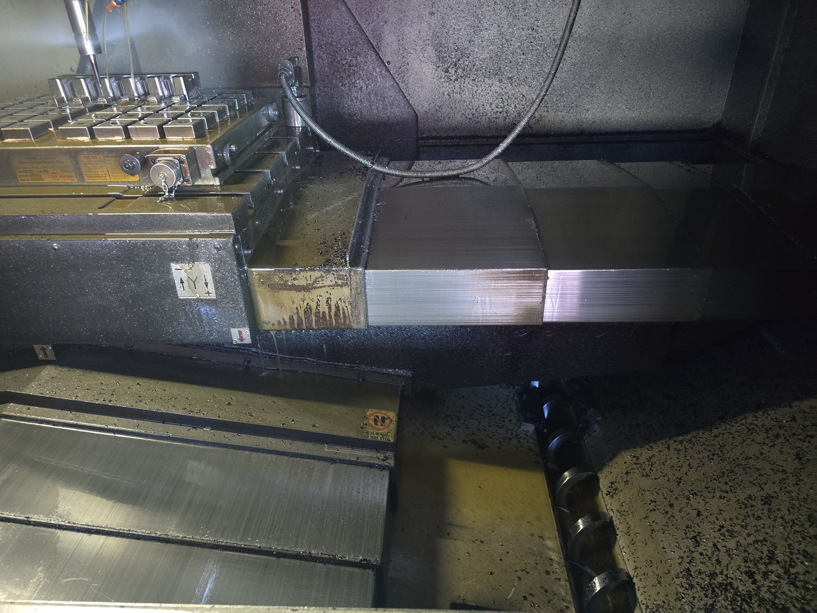 두산 머시닝센타 DNM650, 두산 머시닝센터 DNM650, 두산인프라코어 머시닝 DNM650, 두산머시닝센타DNM650, 두산머시닝센터DNM650