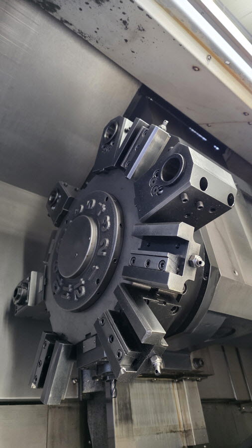 현대위아 CNC선반 L300MA(턴밀)