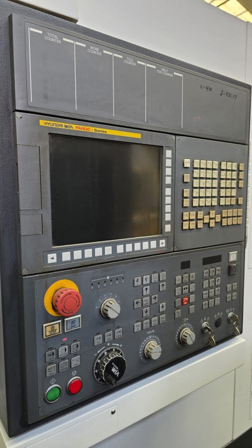 현대위아 CNC선반 L300A