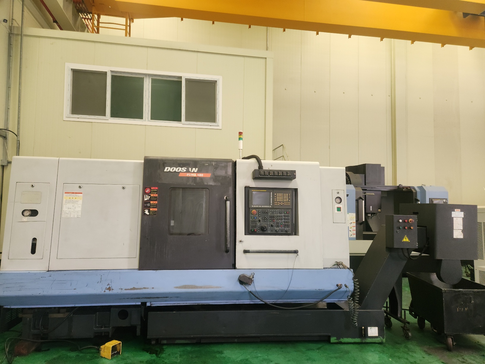 두산 CNC선반  PUMA-480  24인치  (2010년 7월)